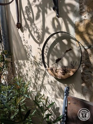 Exterior detail - La Roue Avant - VAULX EN VELIN (Vaulx-en-Velin)