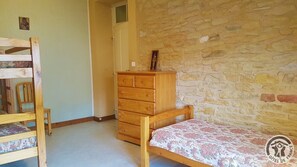 3 quartos, berço de viagem, Wi-Fi de cortesia