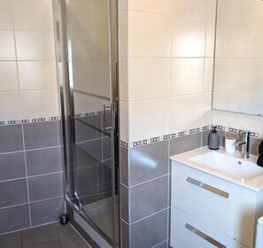 Dusche