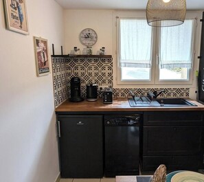 Fridge, microwave - La Morcille - VILLIE MORGON (VILLIE MORGON)