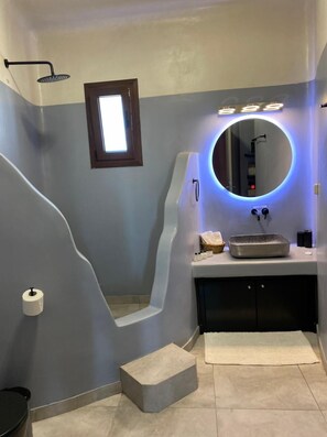 Villa, 1 camera da letto | Bagno | Doccia, asciugamani