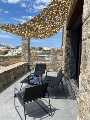 Vila, 1 quarto | Terraço/pátio