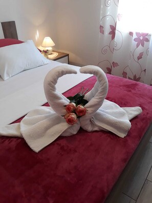 2 Schlafzimmer, kostenloses WLAN, Bettwäsche