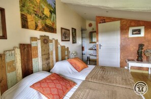 2 bedrooms, free WiFi, bed sheets
