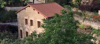 Le gîte de la Roche - CIVRIEUX D'AZERGUES