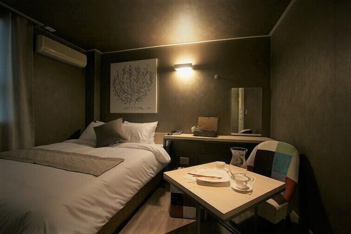 deluxe double room | premium bedding, memory-foam beds, blackout curtains, free wifi