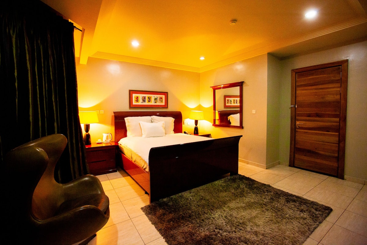 Habitación triple presidencial | Sábanas de algodón egipcio, ropa de cama de alta calidad y edredón