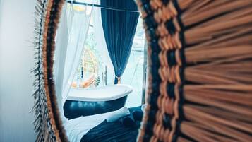 Deluxe Room, Harbour View | 1 bedroom