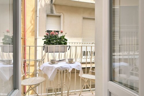 Ragusa exclusive flat with terrace & barbecue
