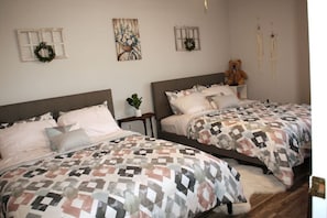 1 Schlafzimmer, Schreibtisch, Bügeleisen/Bügelbrett, WLAN