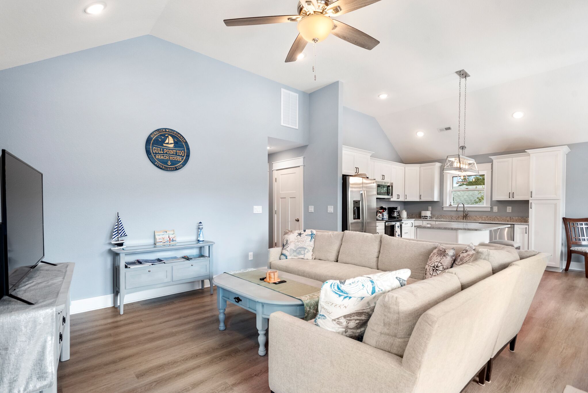 Gull Point Too: New Construction, Central Location, Flexible Arrival/Departure