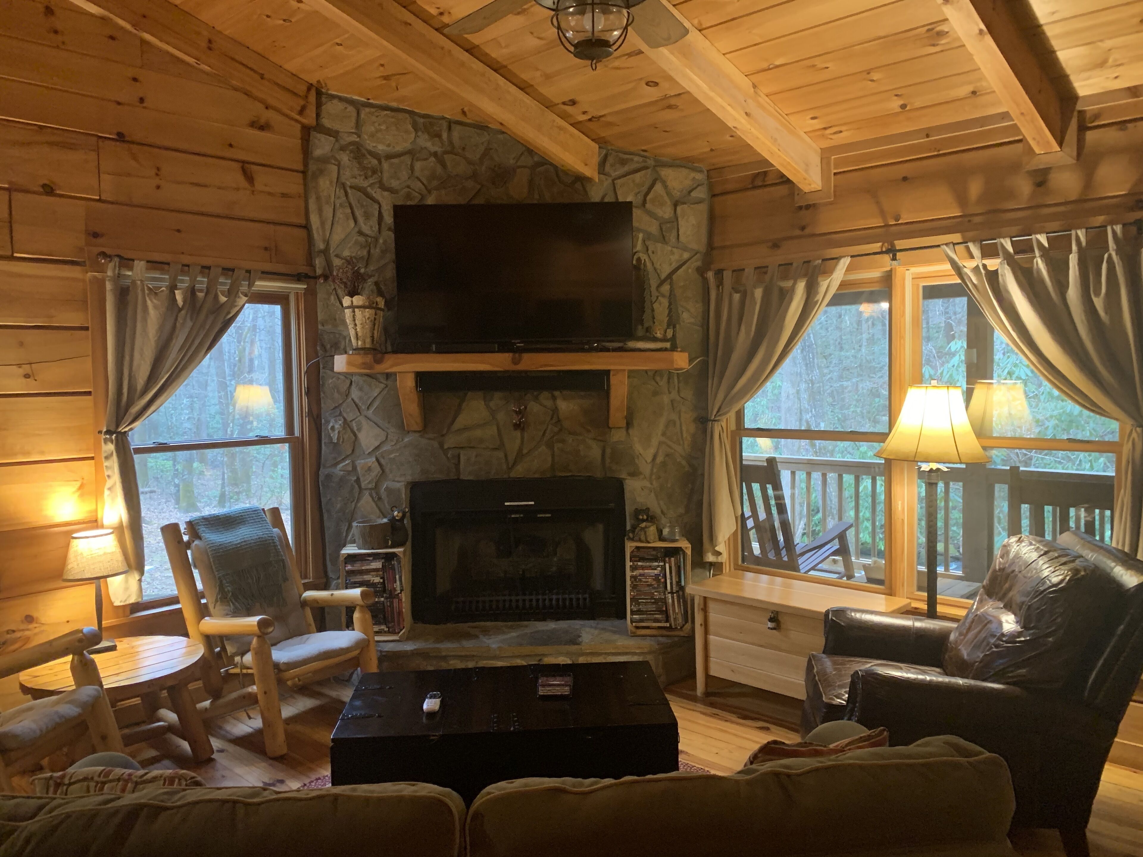 NO PET FEE Secluded Cabin on Stocked Trout Stream