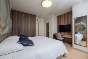 4 soverom, strykejern/-brett, wi-fi og sengetøy