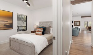 3 bedrooms, iron/ironing board, Internet, bed sheets