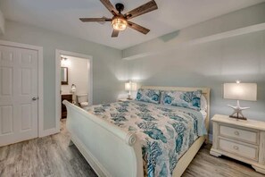 5 bedrooms, iron/ironing board, free WiFi, bed sheets