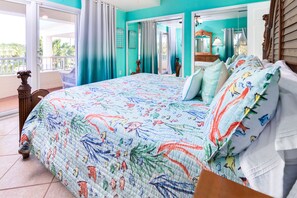 6 chambres, bureau, fer et planche à repasser, lit parapluie