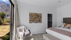 3 soverom, blendingsgardiner, strykejern/-brett og wi-fi