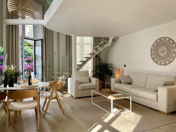 Loft Supreme Executive | Caja de seguridad en la habitación, cortinas blackout y insonorización 