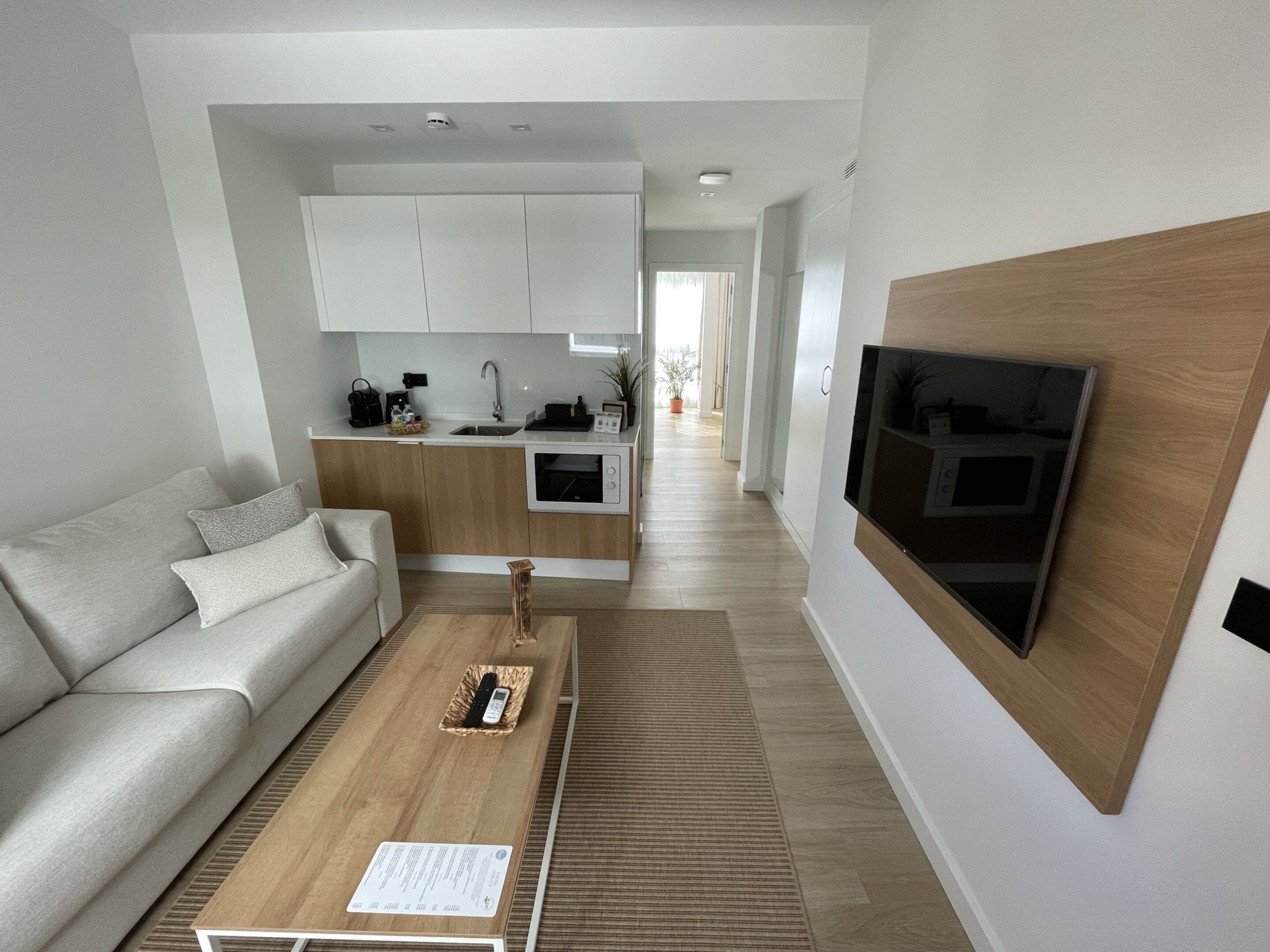 junior room | 1 bedroom, in-room safe, blackout curtains, soundproofing