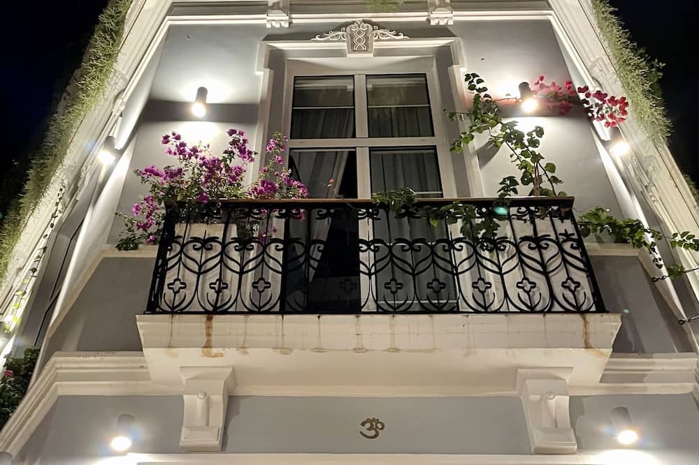 Hotel emblemático Hi Suites