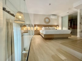 Superior Loft | In-room safe, blackout drapes, soundproofing, iron/ironing board