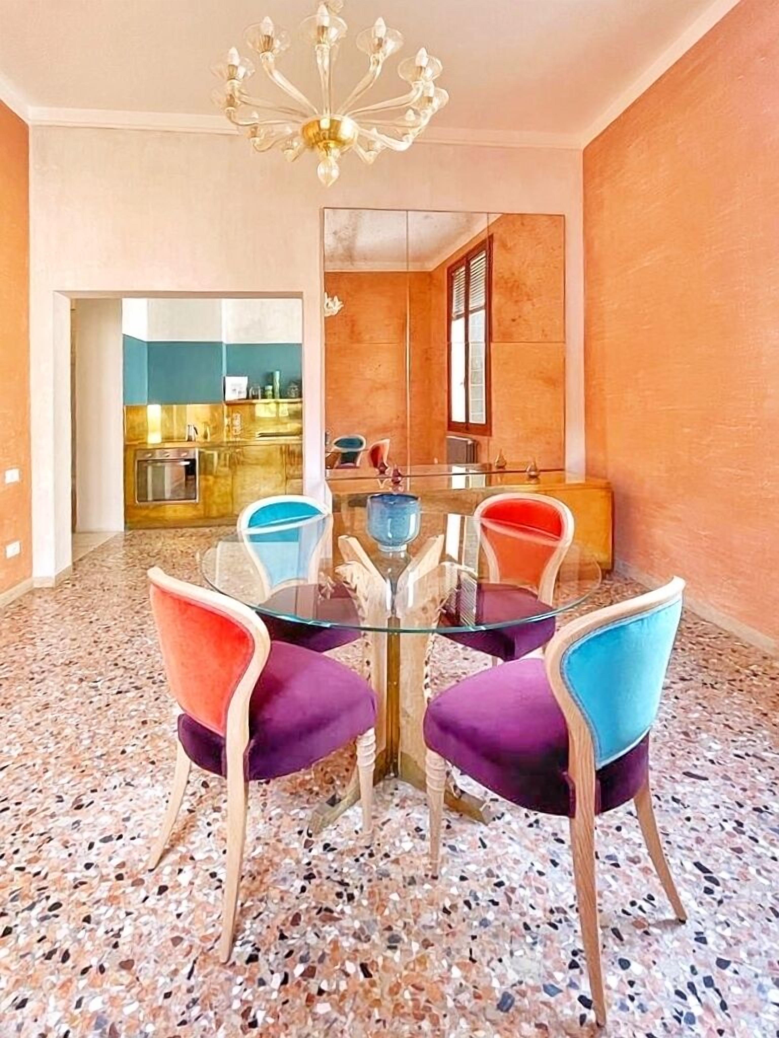 Historic Venetian Apt recently renewed