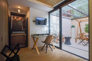 Interior - Diagonal Amazing 3BD with private garden (Barcelona)