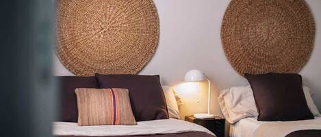 3 bedrooms, desk, iron/ironing board, WiFi