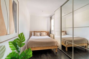 3 chambres, bureau, fer et planche à repasser, Wi-Fi