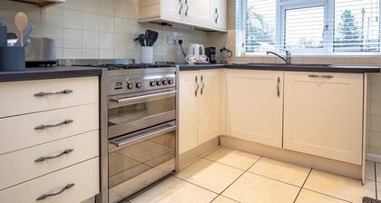 Pass the Keys | 3 bedroom home within walking distance of town