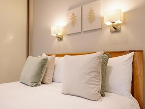 3 habitaciones, tabla de planchar con plancha y wifi gratis 