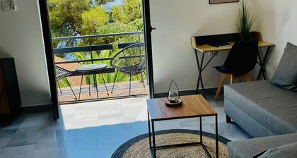 New opening! 4-star studio apartment "Turtle", 50 m from the sea, dream view