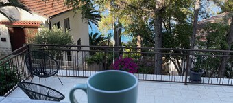 New opening! 4-star studio apartment "Turtle", 50 m from the sea, dream view