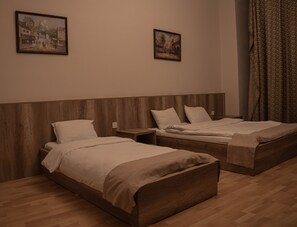 Superior Quadruple Room - Liman Hotel Baku (Baku)