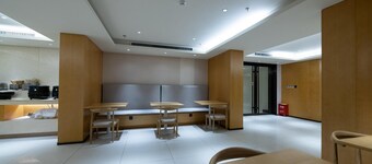 Ji Hotel