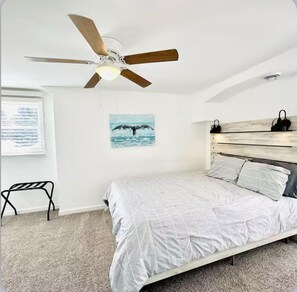 4 bedrooms, iron/ironing board, free WiFi, bed sheets