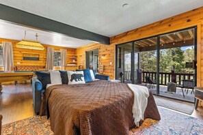 6 多间卧室、熨斗/熨衣板、旅行婴儿床、WiFi