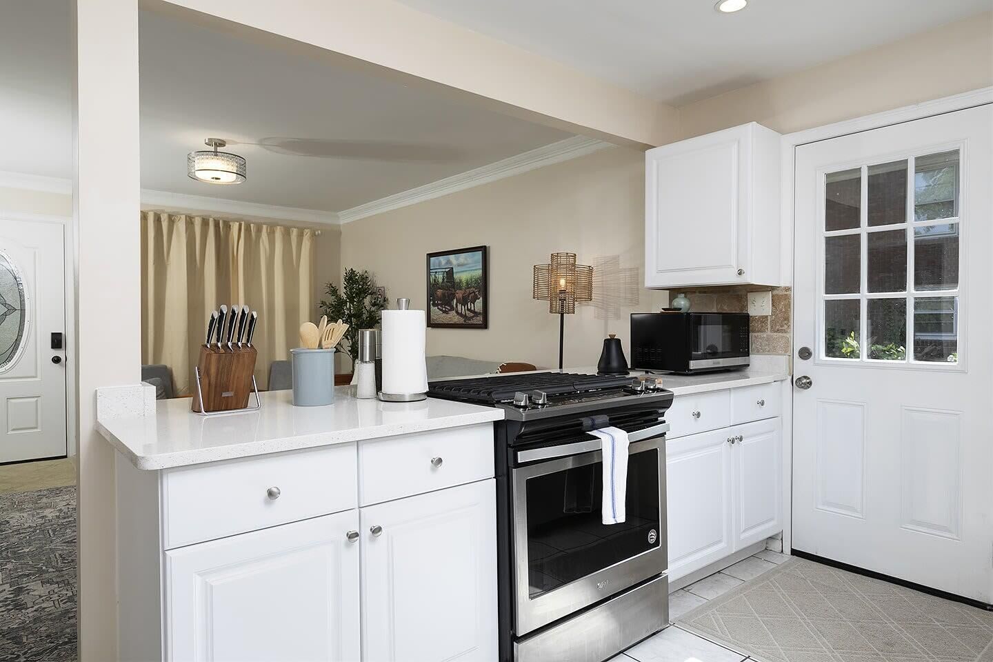 4 BR Relaxing Big Family House l 8 guest l Quiet neighborhood