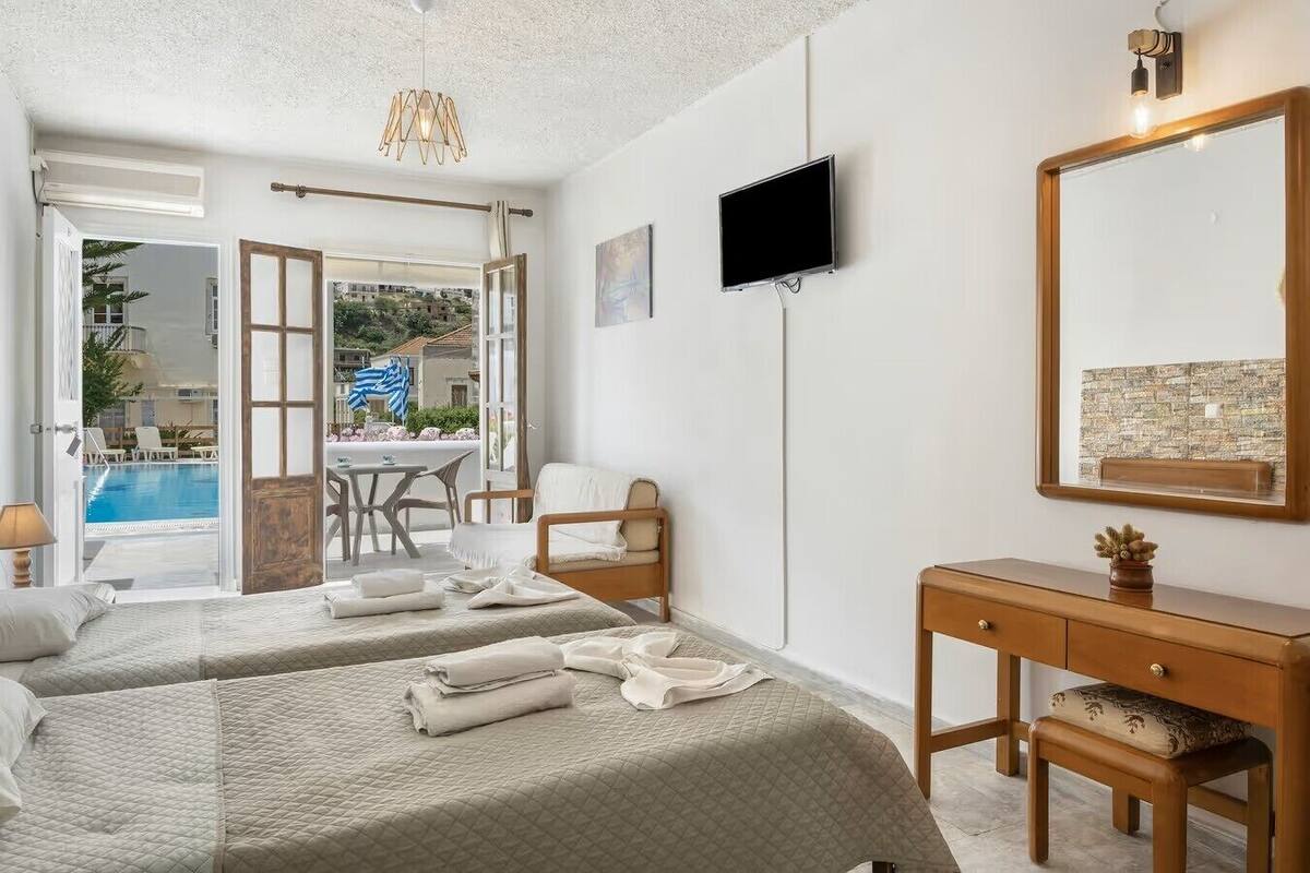 Habitación triple básica | Colchones viscoelásticos, cunas gratuitas, wifi gratis y ropa de cama