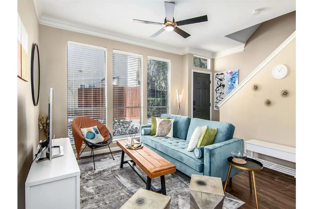 The Midtown Artist's Adobe - Centrally located. Nurses Rate!