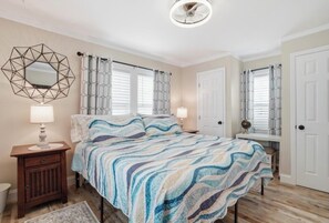 1 bedroom, desk, iron/ironing board, free WiFi