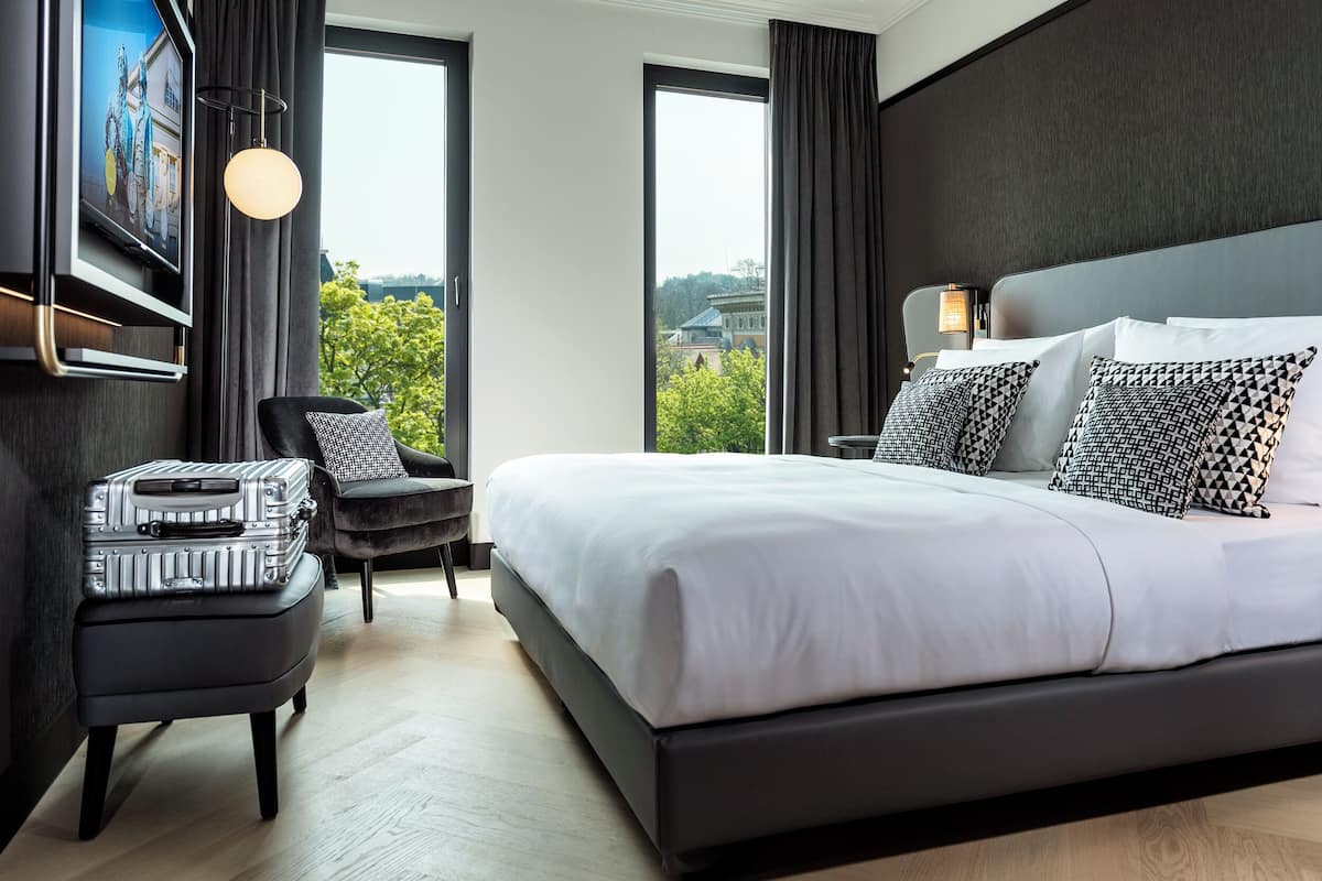 comfort double room | 1 bedroom, premium bedding, in-room safe, soundproofing