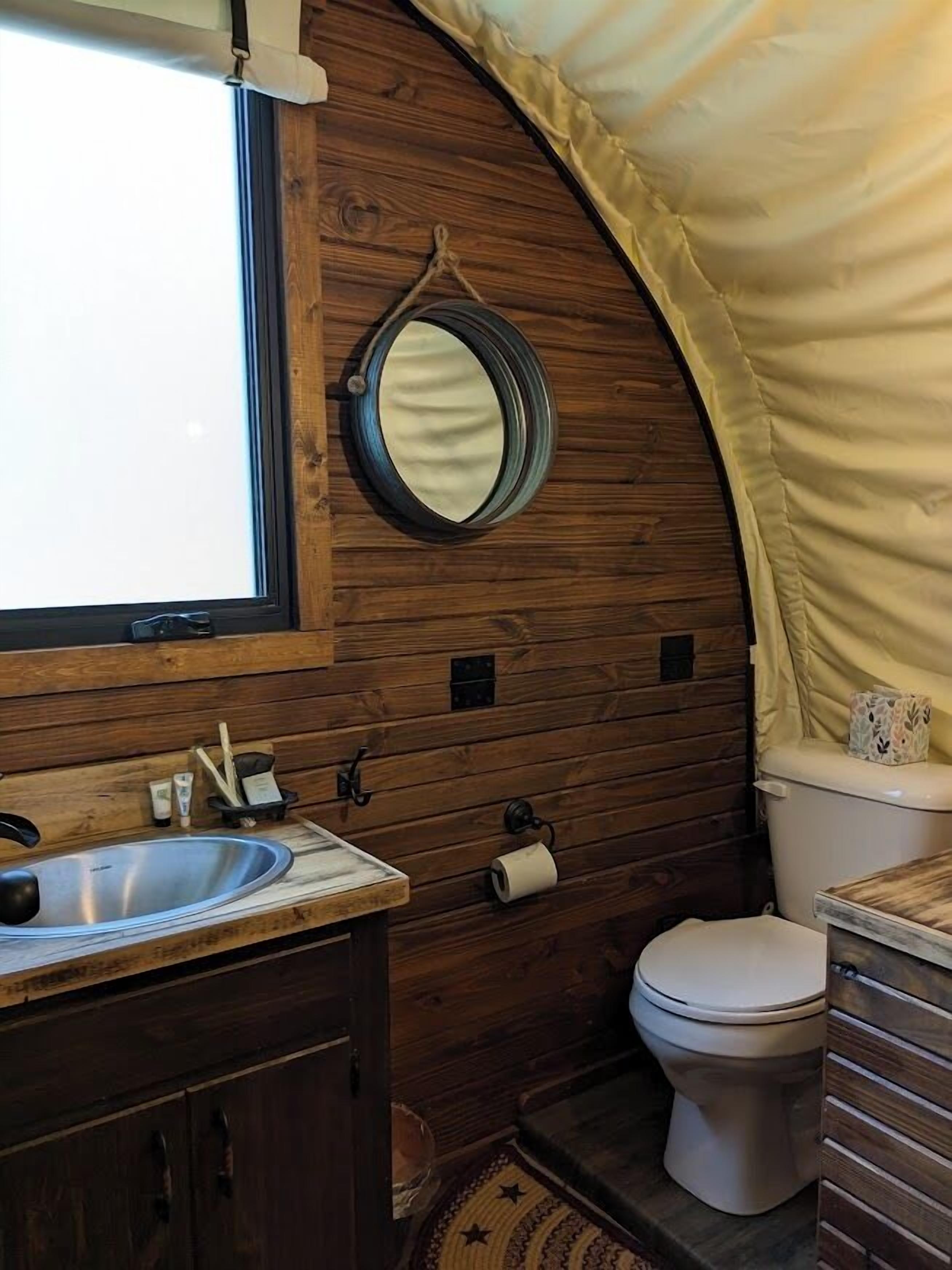 Rooterville Animal Sanctuary