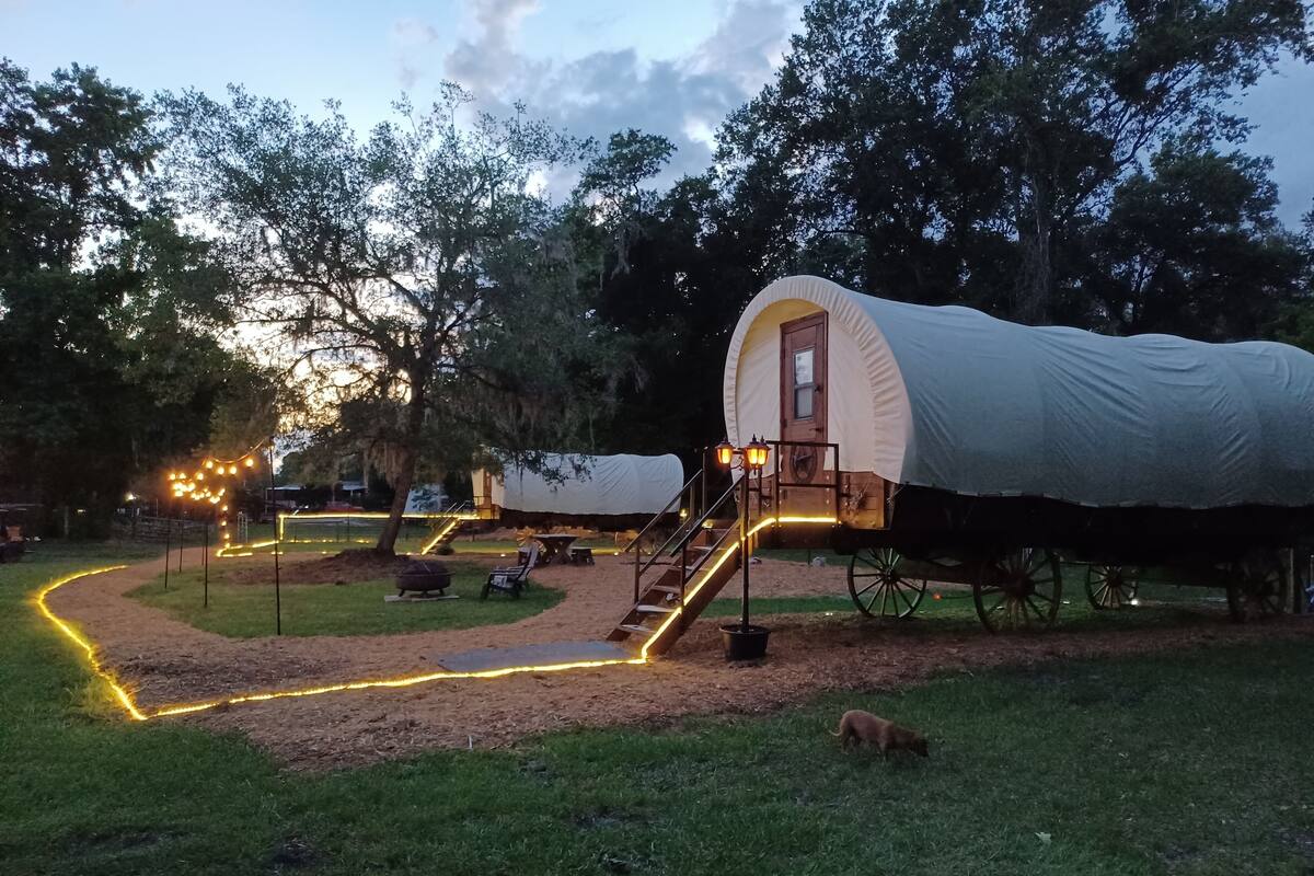Cabana superluxo, 1 cama King, para não fumantes, vista para o lago | Fachada