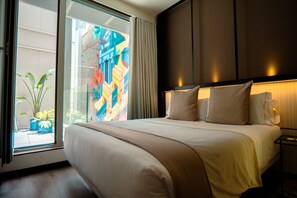 Minibar, free WiFi, bed sheets - Akeah Hotel Gran Via (Madrid)