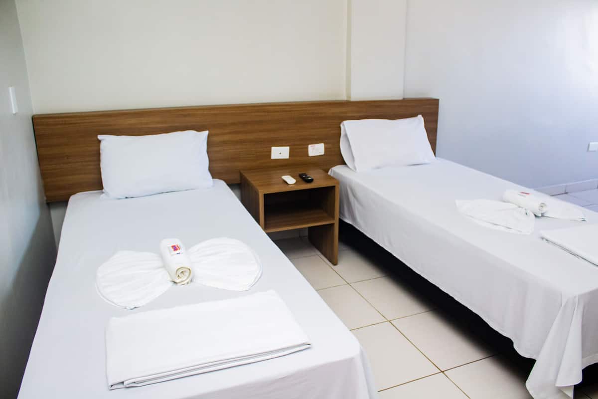 Chambre avec lits jumeaux