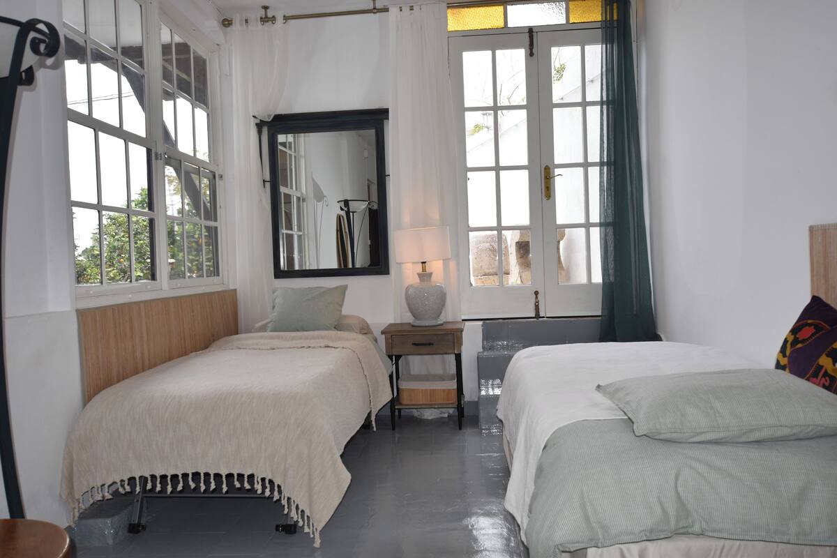 Basic Shared Dormitory | Minibar, laptop workspace, iron/ironing board (on request), WiFi (free)