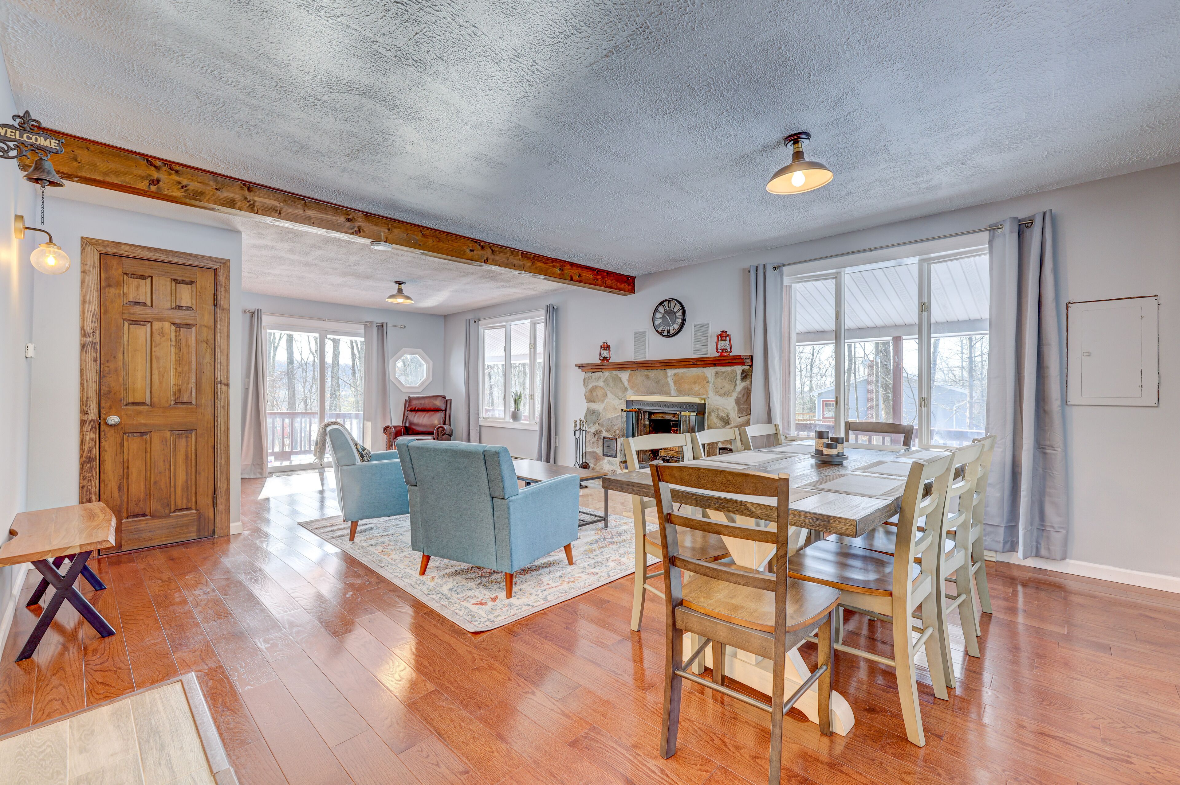 SAUNA | GAMEROOM | SPACIOUS | POCONO RETREAT | BBQ