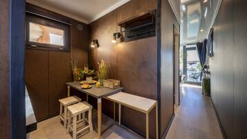 Deluxe Room, Harbour View | Interior