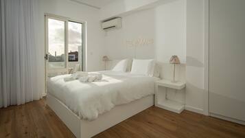 1 slaapkamer, een strijkplank/strijkijzer, reisbedje, wifi